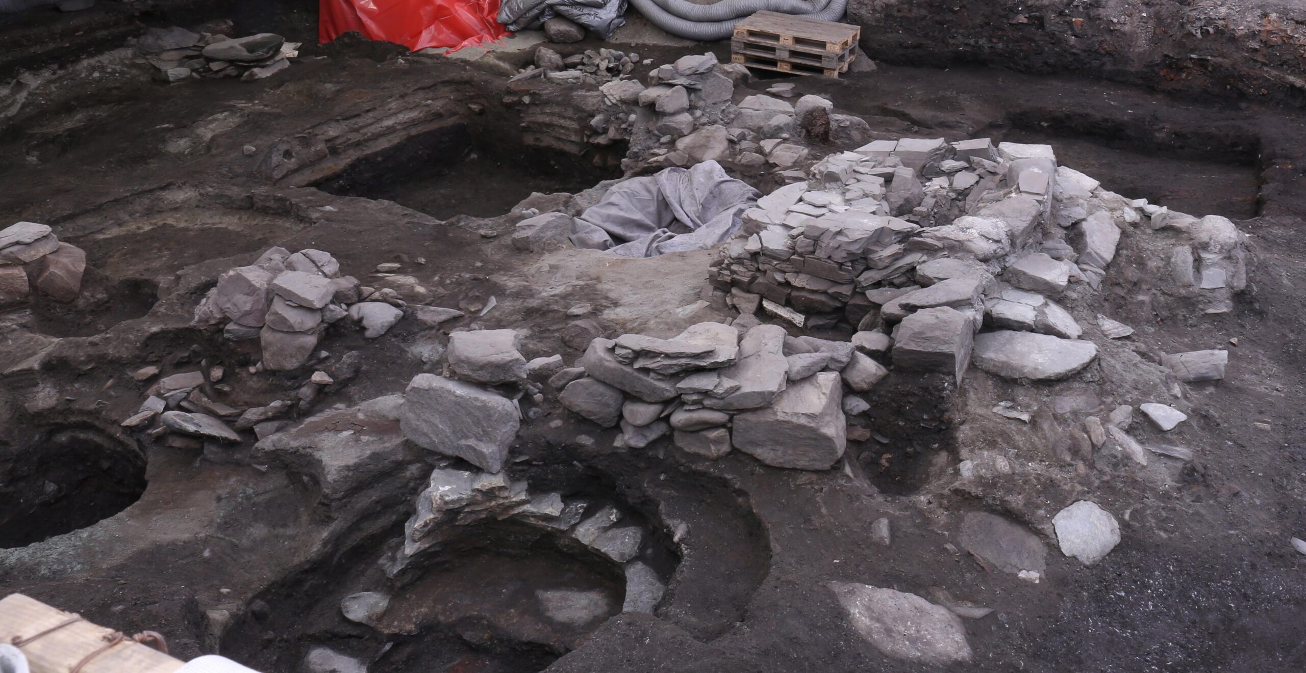 Remains of the fourth church. The youngest church was built on the same spot as the previous, likely in the late 13th century.