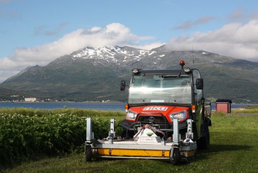Motorisert georadar av typen MIRA på Evenskjer. Foto: Manuel Gabler, NIKU