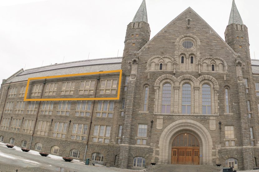 Den opprinnelige tegnesalen i hovedbygningen på NTNUs Campus Gløshaugen med fem vinduer mot nord.