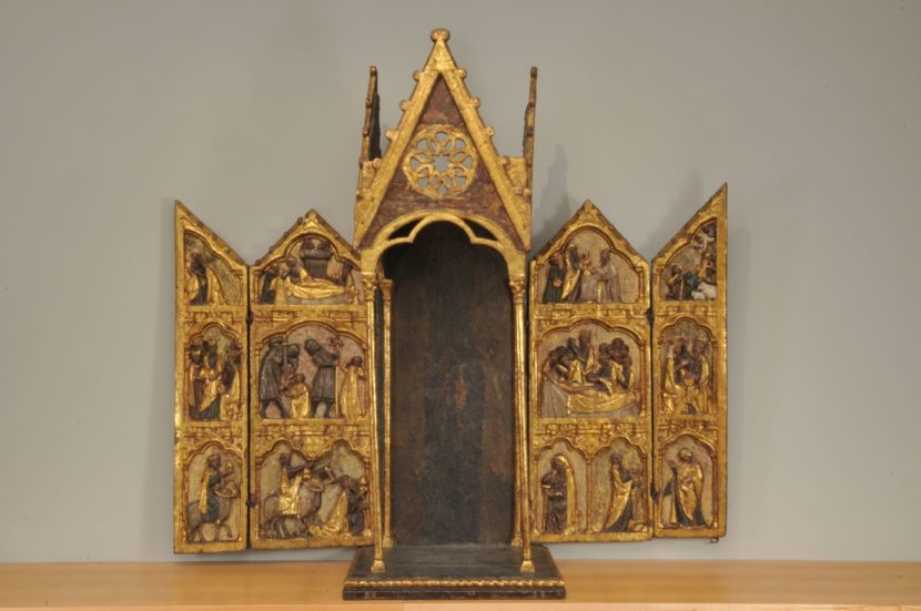 Madonna Tabernacle from Santo Domingo, ca. 1300. MFM. Photo: F. Berg.