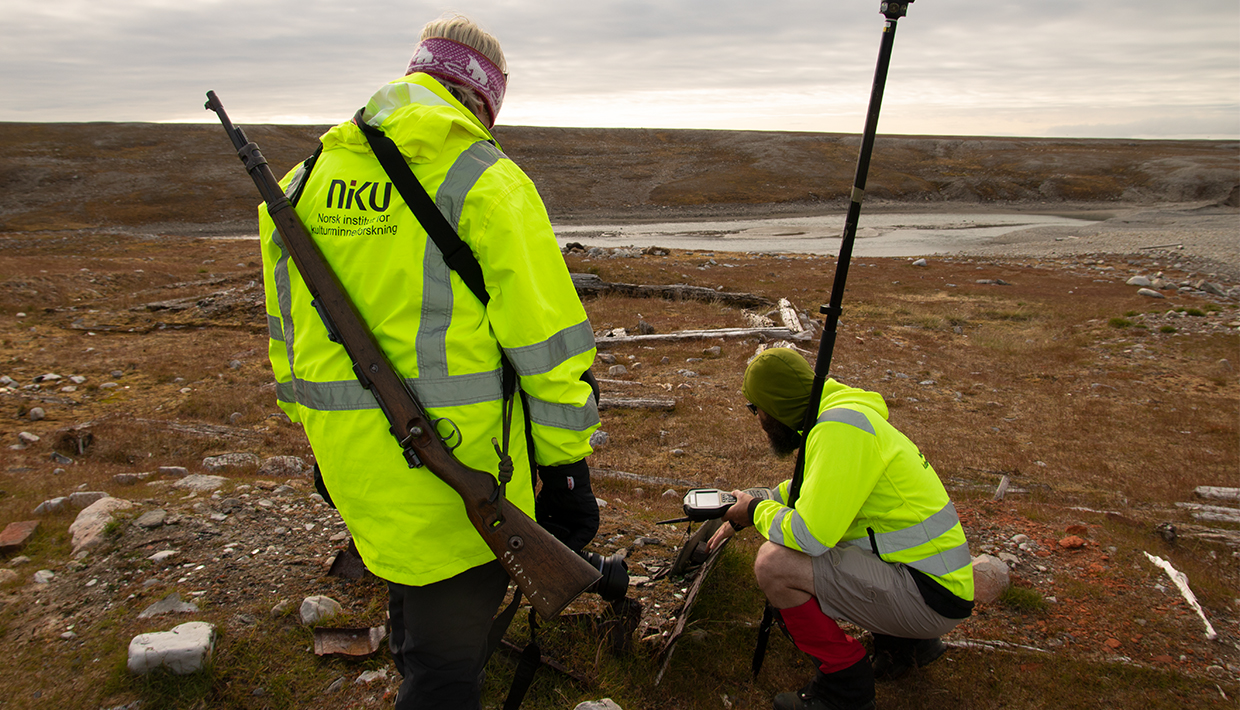 NIKU-forskere på feltarbeid ved Russekeila på Spitsbergenm Svalbard,